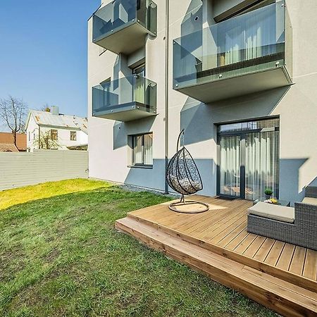 Lovely Apartment With Private Terrace By Urban Rent Kaunas Luaran gambar