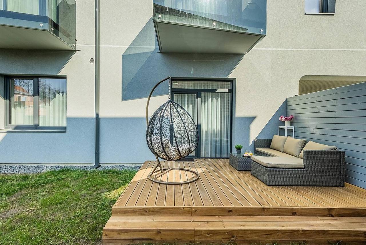 Lovely Apartment With Private Terrace By Urban Rent Kaunas Luaran gambar